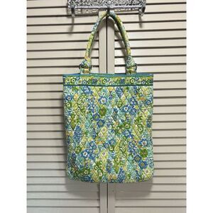 Vera Bradley Green/Blue/White Floral Shoulder Tote‎ Bag Silver Hardware Pockets